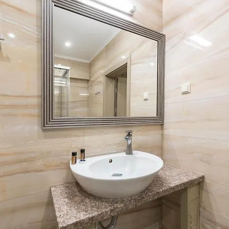 Argisht Cozy With Pool & Sea Breeze Apartamento Varna