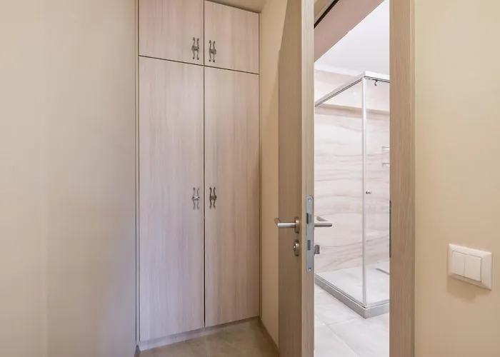 Lejlighed Argisht Cozy With Pool & Sea Breeze