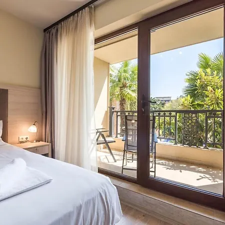 Argisht Cozy With Pool & Sea Breeze Apartment Varna