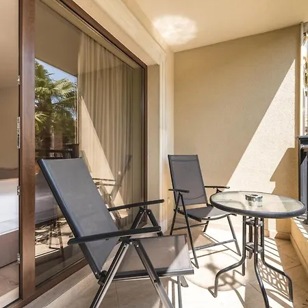 Apartment Argisht Cozy With Pool & Sea Breeze *