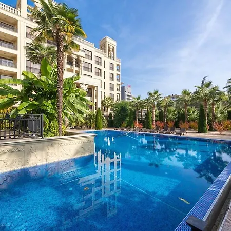 Argisht Cozy With Pool & Sea Breeze Apartment